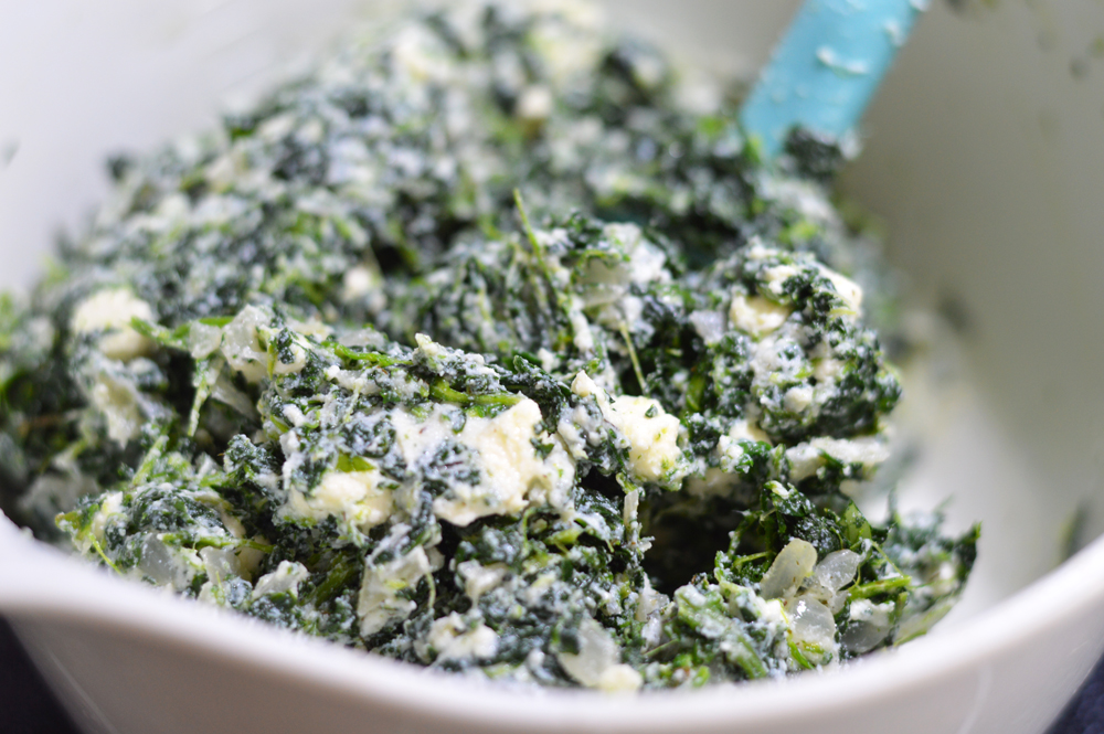 Spinach mixed with cheeses for Spanakopita {Vegan}