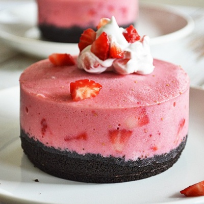Strawberry Tofu Ice Cream Cake {Vegan}