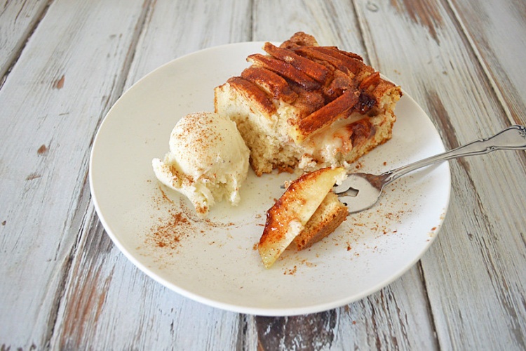 My Grandmother's Dutch Apple Cake {Vegan} TheVegLife