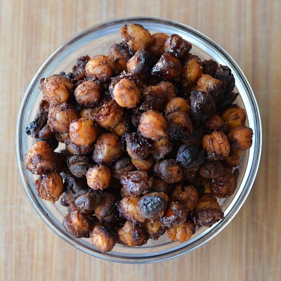 Spiced Candied Chickpeas {Vegan}