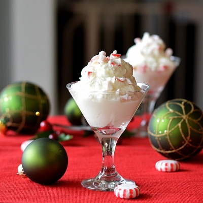 White Chocolate Peppermint Mousse {Vegan}