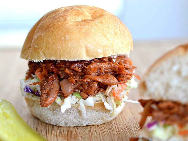 Vegan Pulled Jackfruit Sandwiches