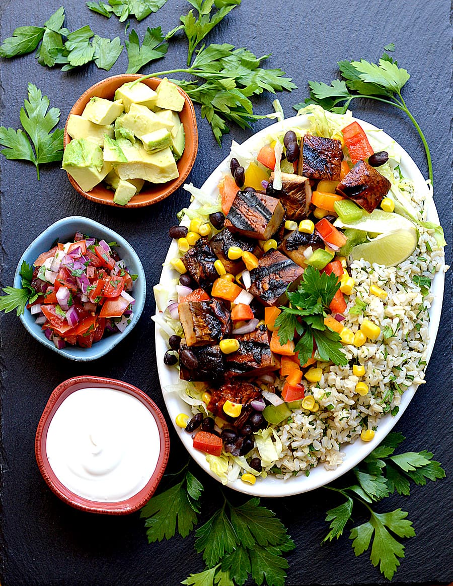 Spicy Chipotle Portobello Burrito Bowl - TheVegLife