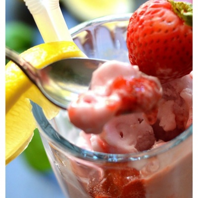 So Delicious Dairy Free Strawberry Lemonade Float