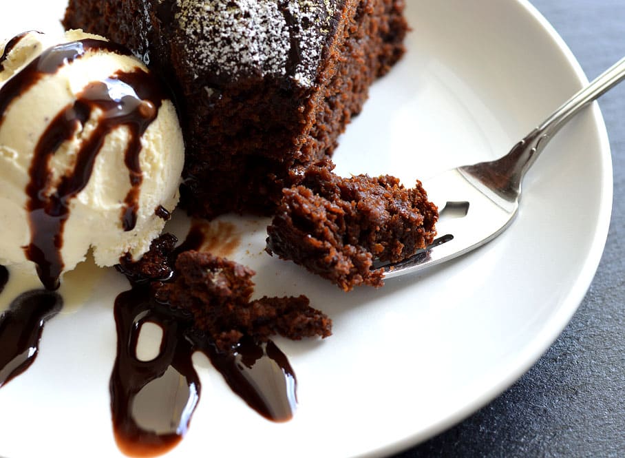 Vegan Chocolate Pumpkin Bundt Cake