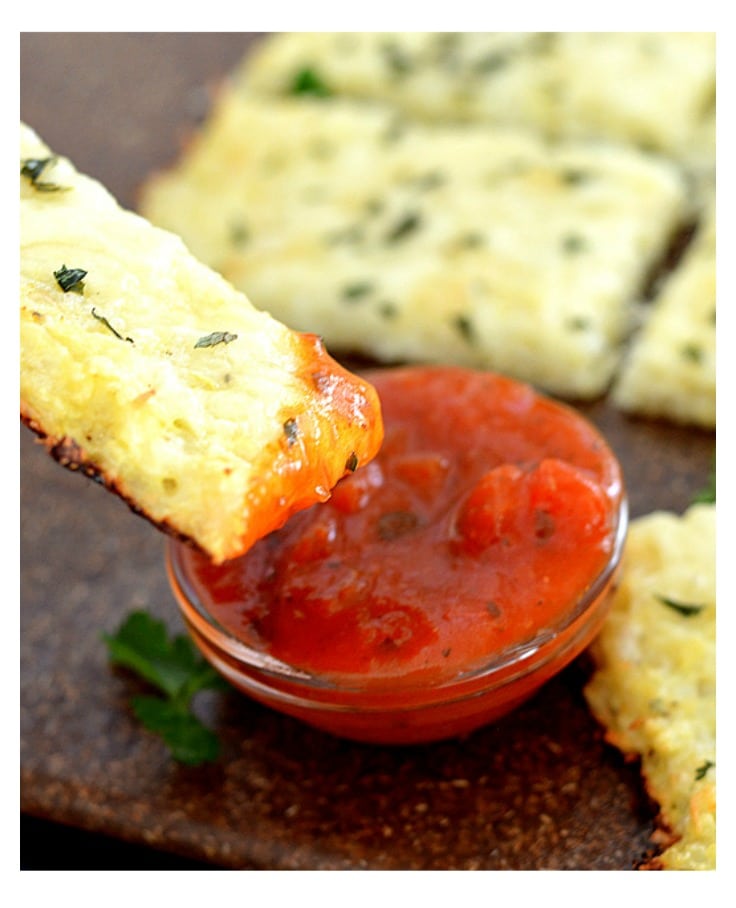 Cauliflower Breadsticks {Vegetarian 