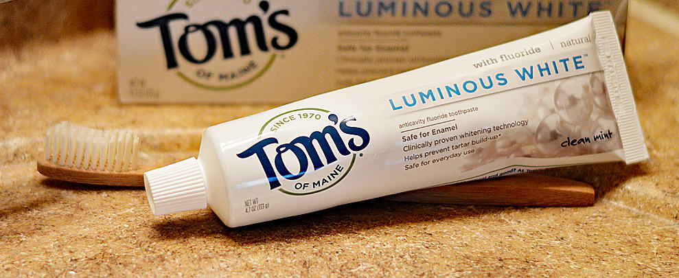 April is Earth Month & I'm Upcycling Bamboo Toothbrushes! @TomsofMaine @Walmart #MyPearlyWhites #LuminousWhites