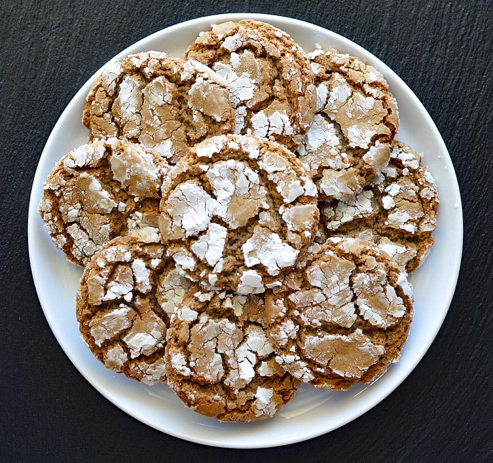 Mexican Crinkle Cookies PLATED