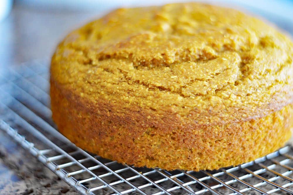 Easy Vegan Pumpkin Cornbread 