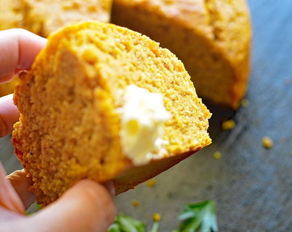 Easy Vegan Pumpkin Cornbread 