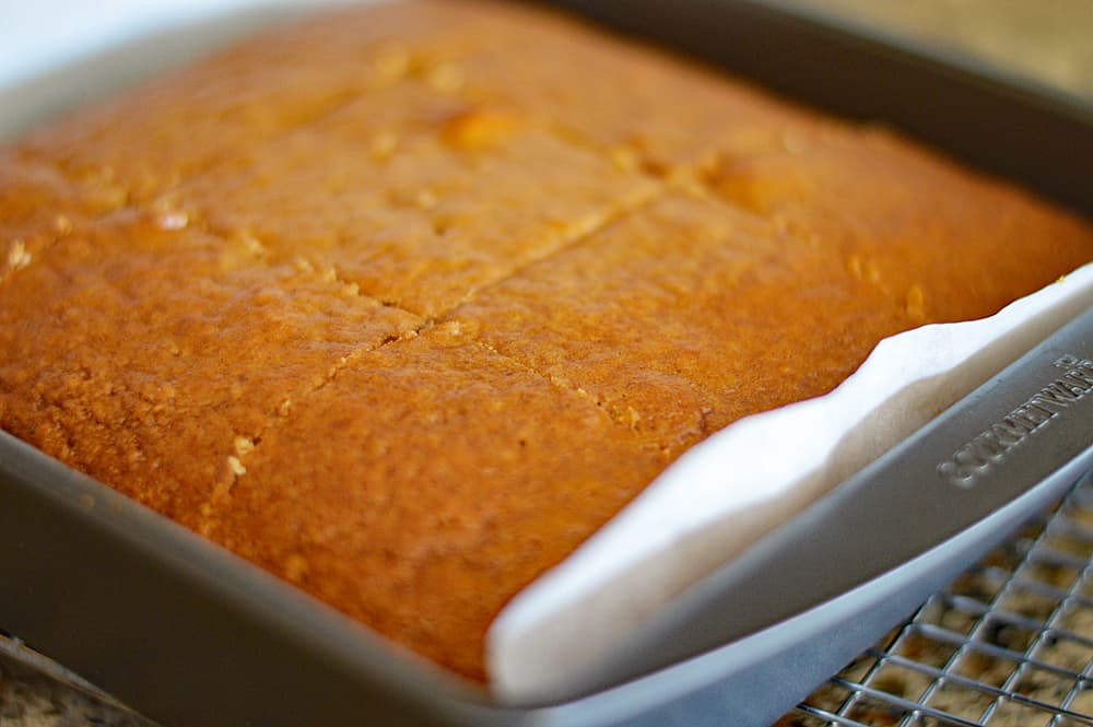 Vegan Amish Applesauce Snackin' Cake