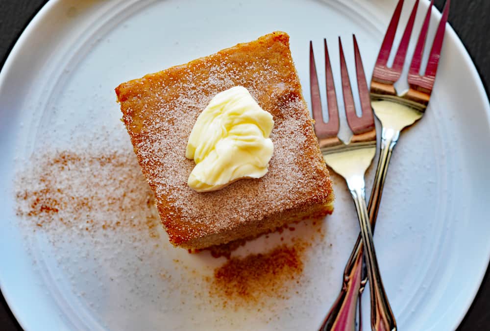 Vegan Amish Applesauce Snackin' Cake