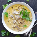 Quick and Easy VEGAN Cream of Mushroom Soup