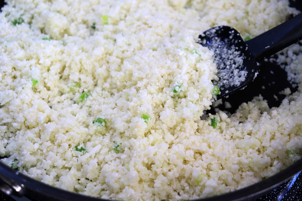 Finished cauliflower rice in pan