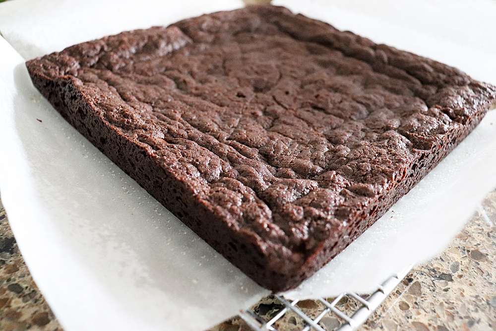 Baked Easy Vegan Brownies