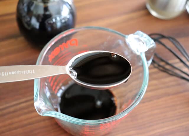 Balsamic Marinated Grilled Portobello Mushrooms - TheVegLife