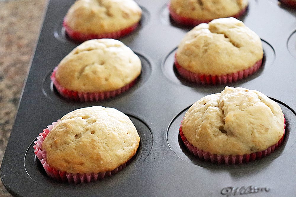 Baked Banana Bread Muffins