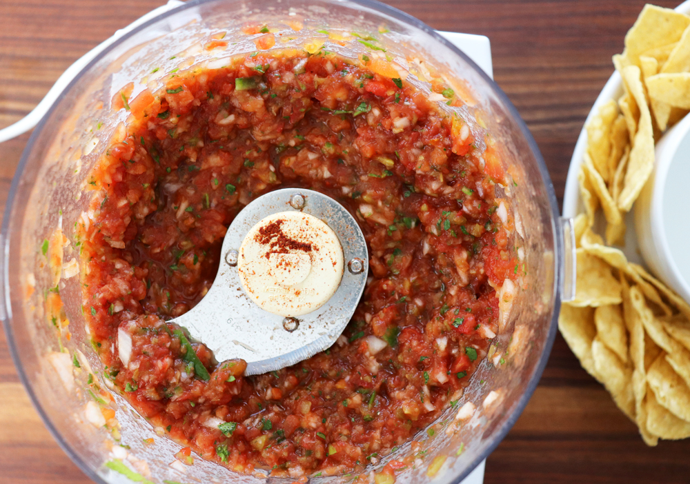 Easy Restaurant-Style Blender Salsa