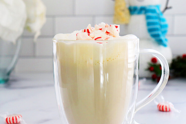 Vegan Peppermint White Hot Chocolate HERO shot