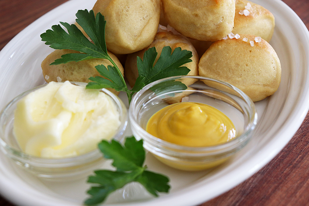 Close up on condiments