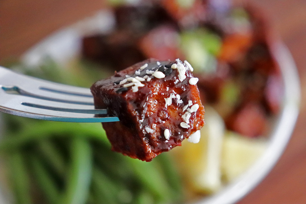 Crispy Hoisin Glazed Tofu with Green Beans BITE SHOT