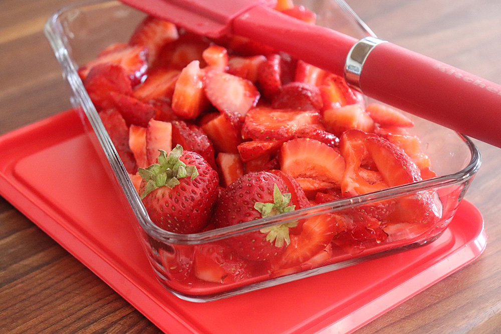 Place into a container in the refrigerator for Easy Macerated Strawberries with Sugar 