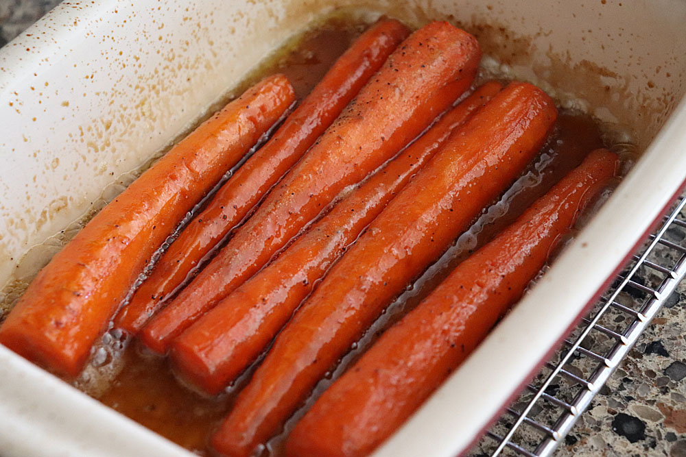 Roasted Carrots with Candied Walnuts and Goat Cheese