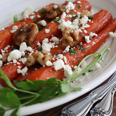 Roasted Carrots with Candied Walnuts and Goat Cheese