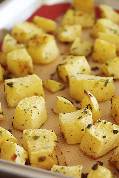 Easy Roasted Acorn Squash Recipe