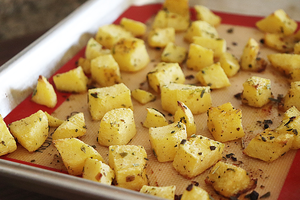 Easy Roasted Acorn Squash Recipe