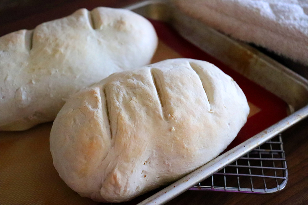 Baked 5 Ingredient Homemade Italian Bread 