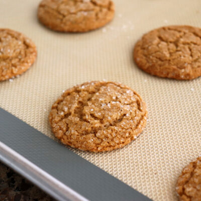 Easy Chewy Molasses Cookies Recipe