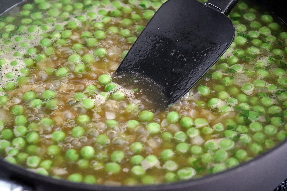 Cook the peas